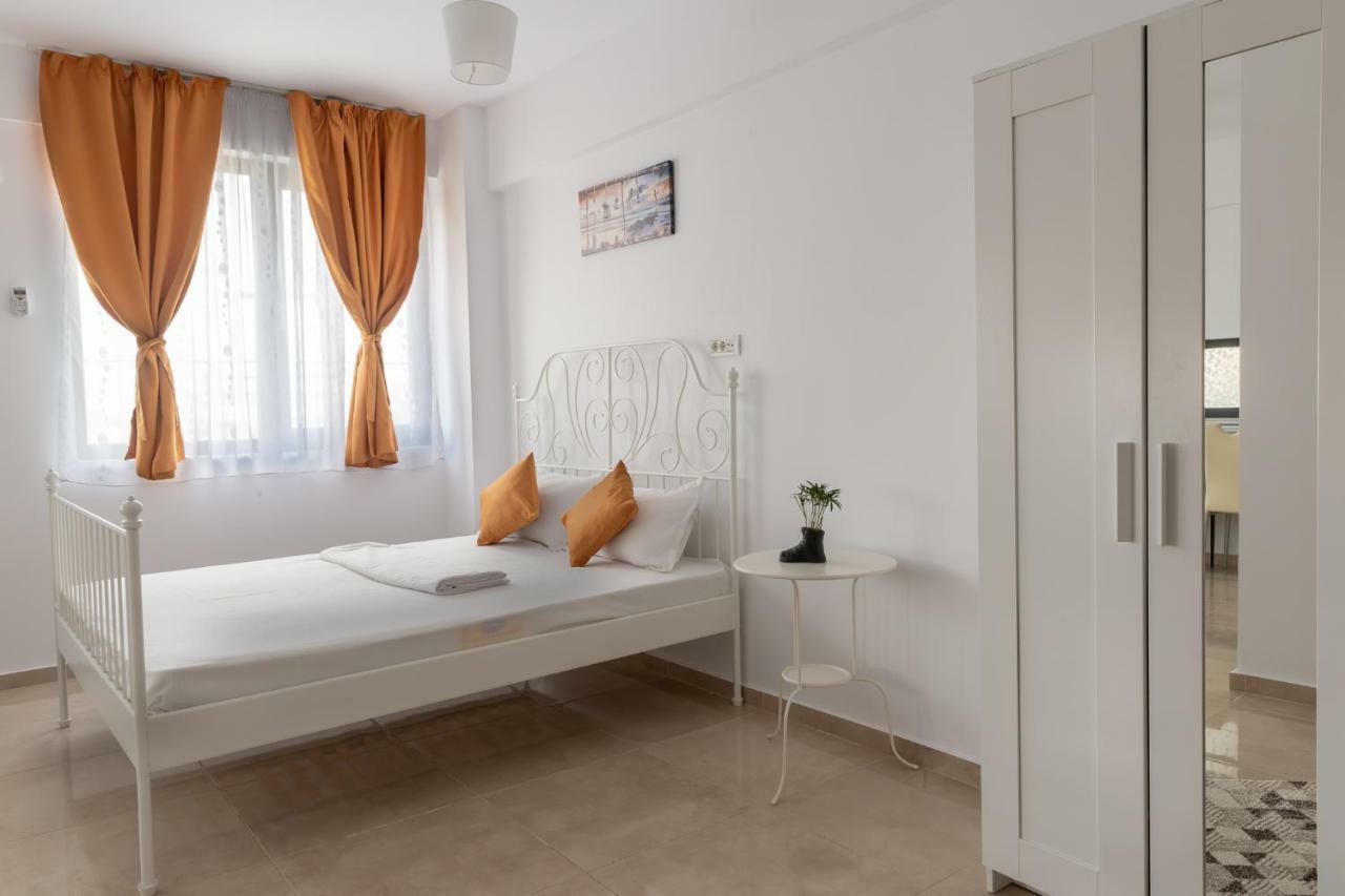 Studio Ambiance , Mamaia Năvodari Buitenkant foto
